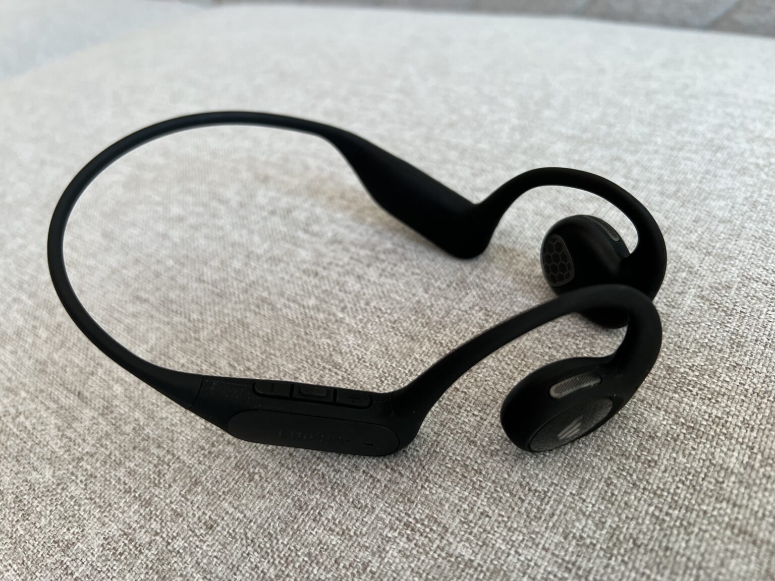 Edifier Comfo Run sports headphones