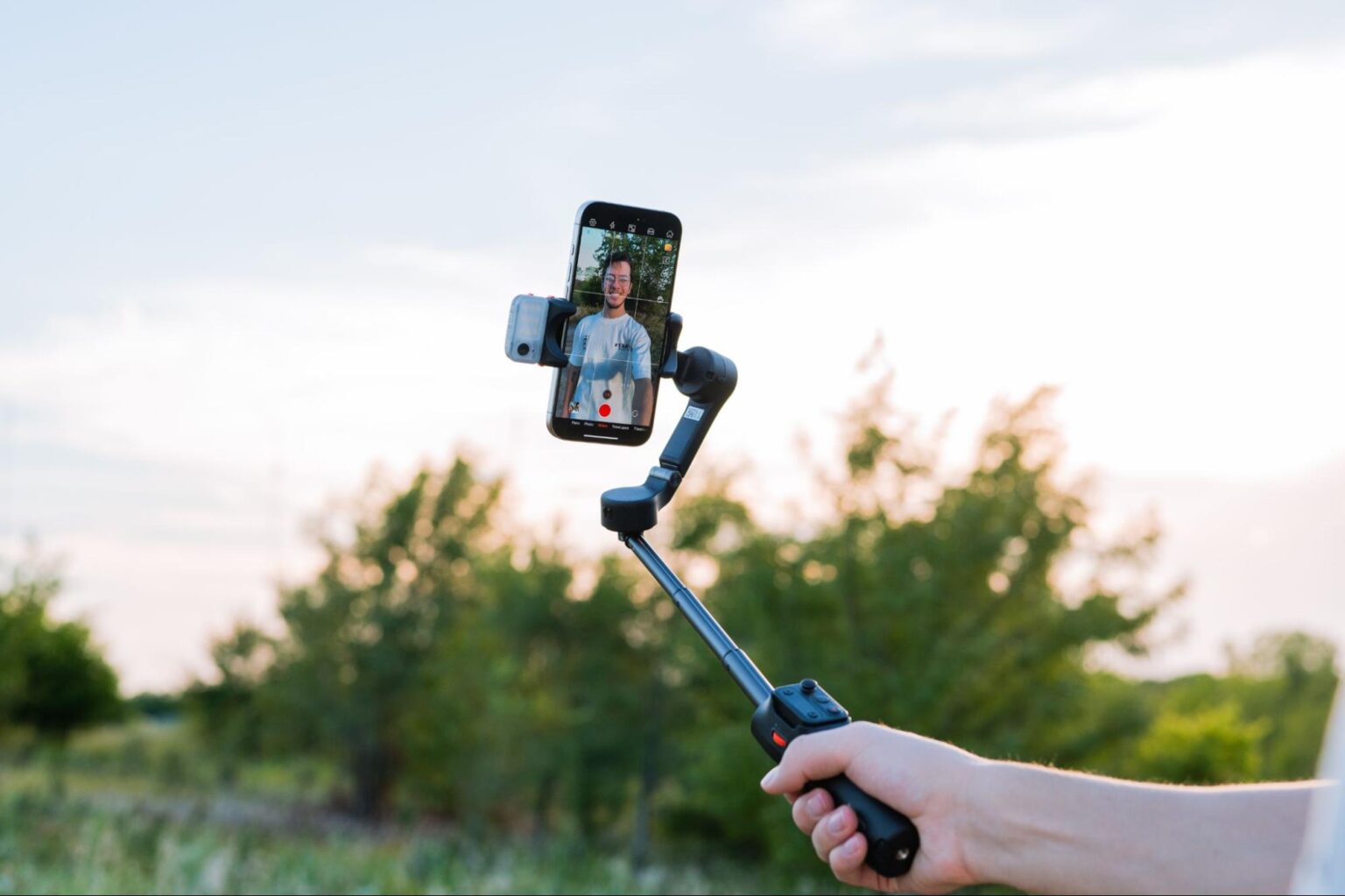 Create great videos with the Hohem iSteady v3 Gimbal Stabilizer for iPhone.