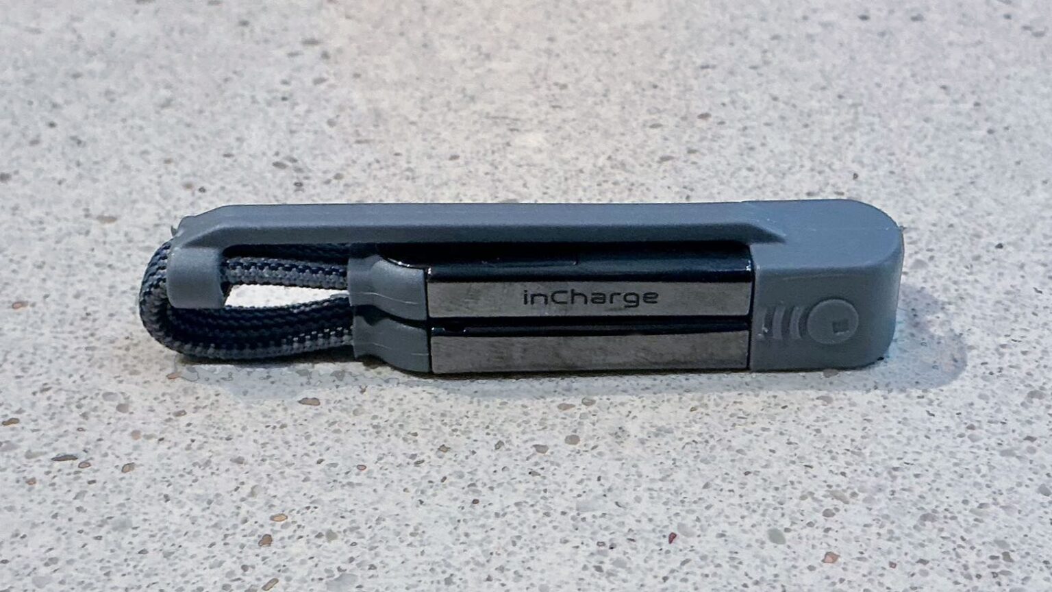 inCharge XS review: 4-in-1 iPhone/Mac charging cable