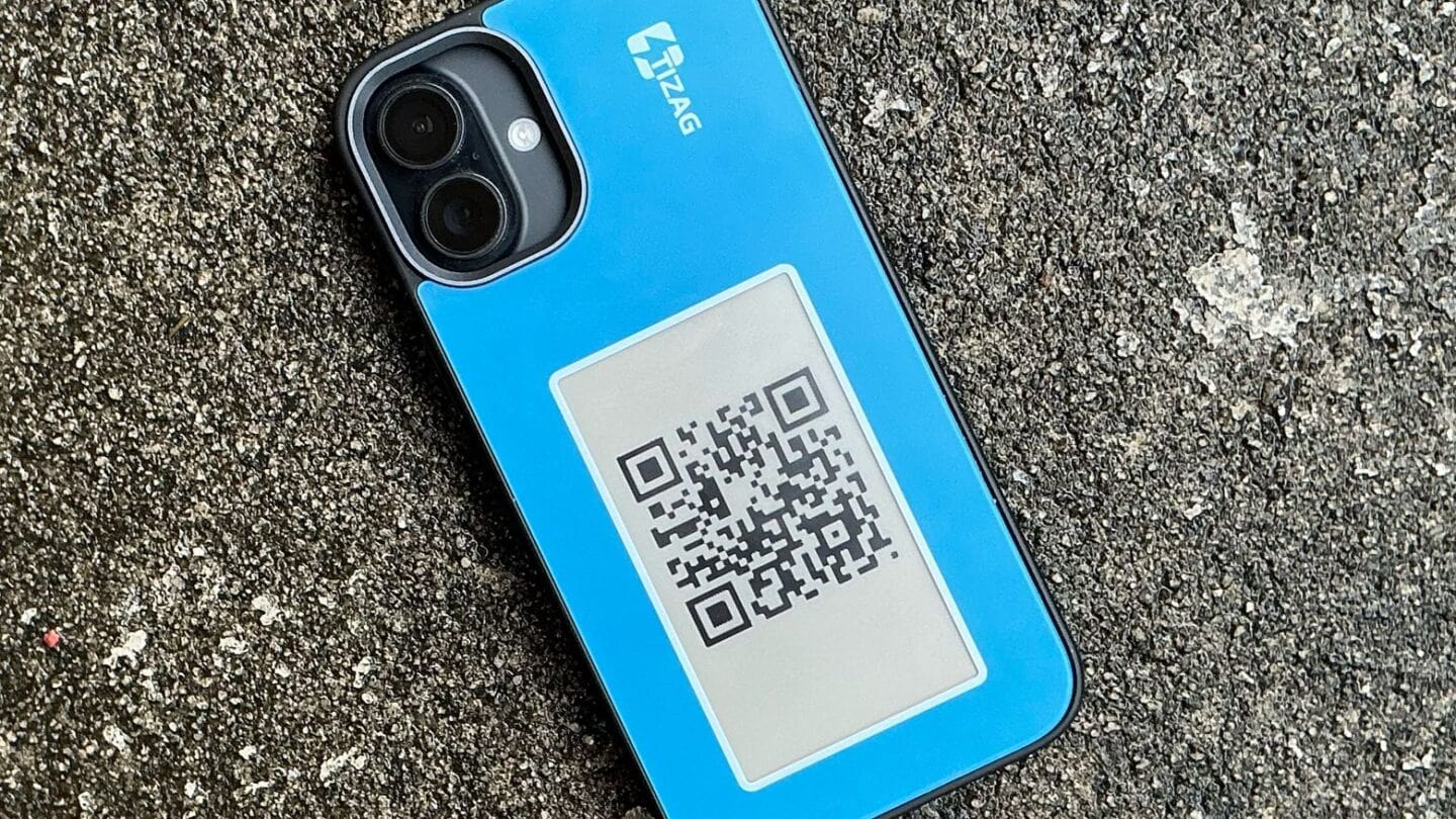 Easily put a QR code on your Tizag iPhone case